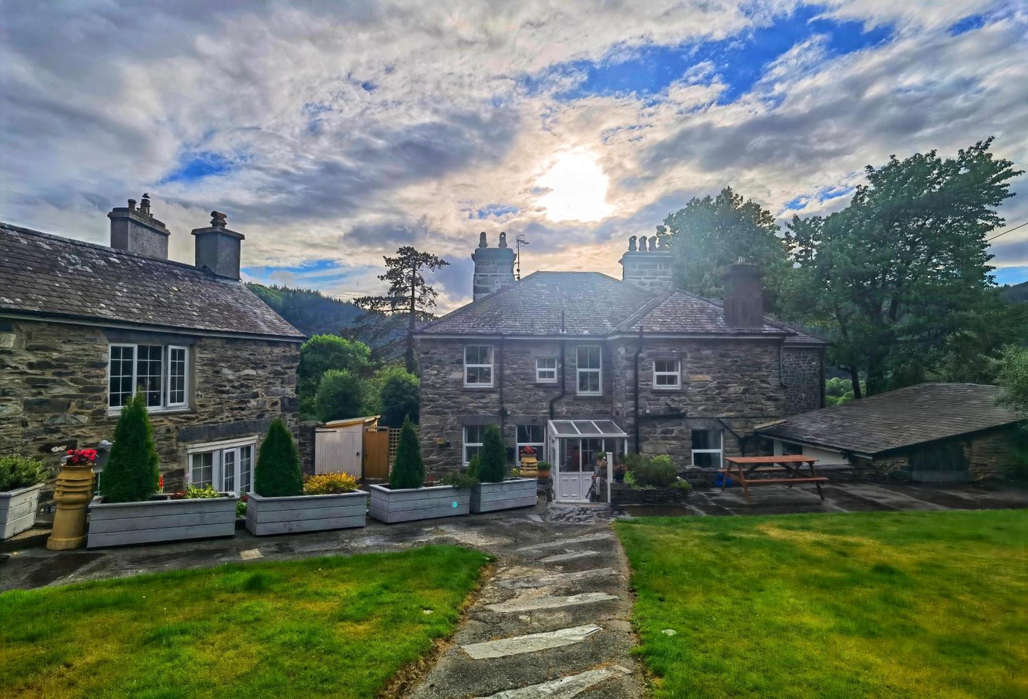 Cosy 2 Bedroom Cottage In Betws Y Coed, Snowdonia Exteriör bild