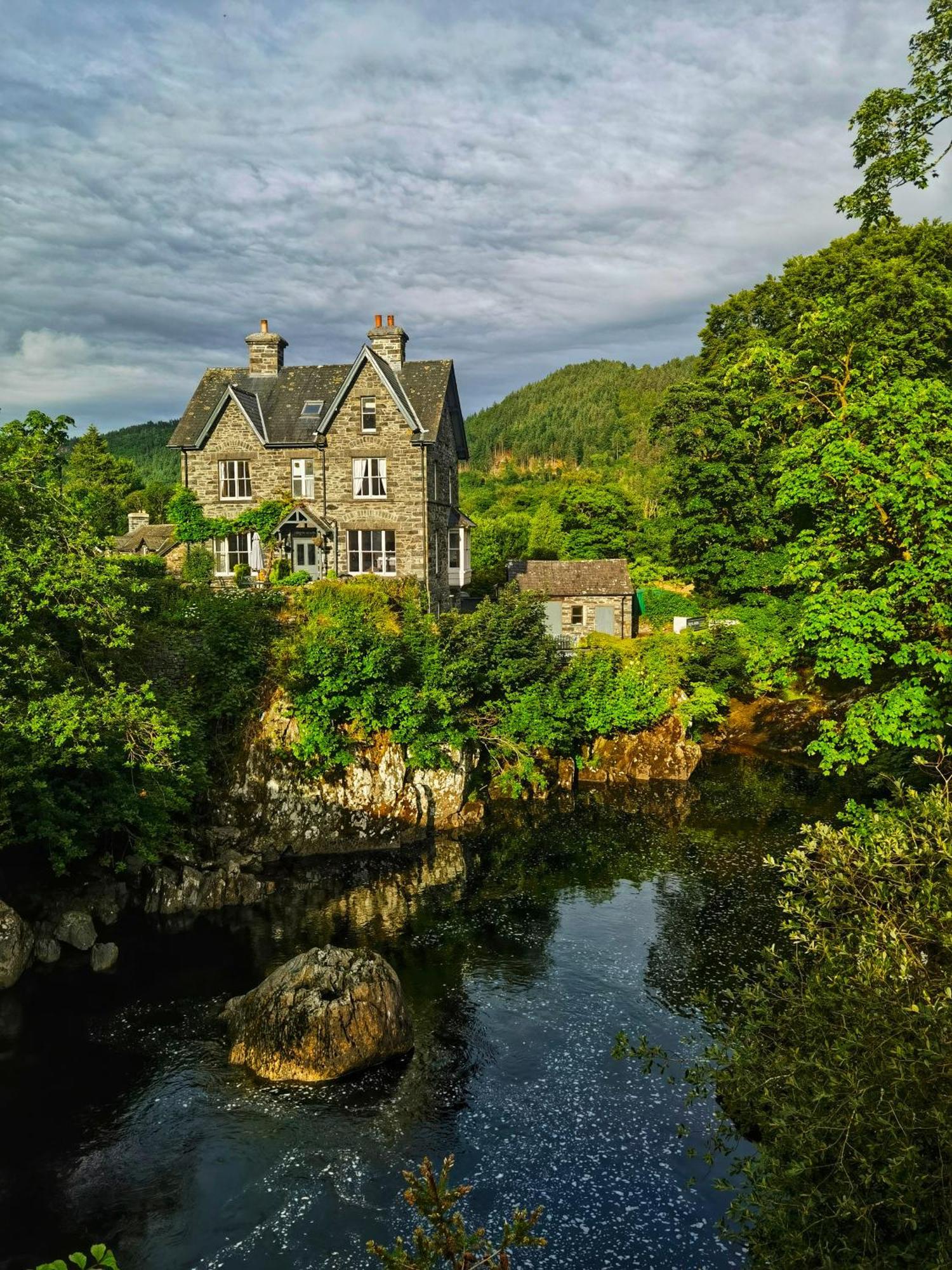 Cosy 2 Bedroom Cottage In Betws Y Coed, Snowdonia Exteriör bild